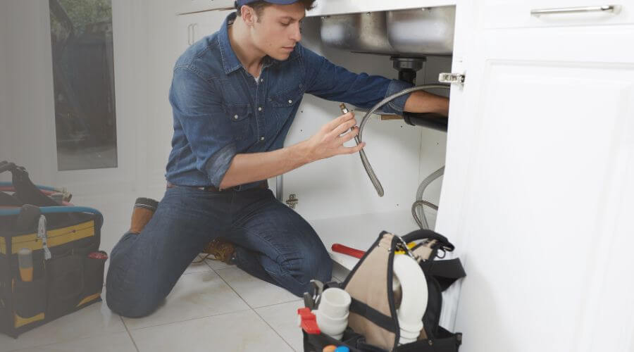 Professional sink repair in Edmondson, AR